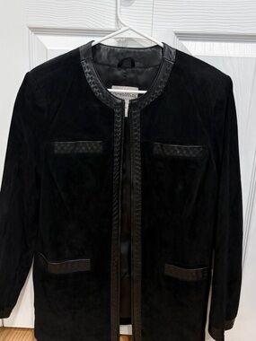 Pamela McCoy Black Suede Leather-Trim Open Front Jacket